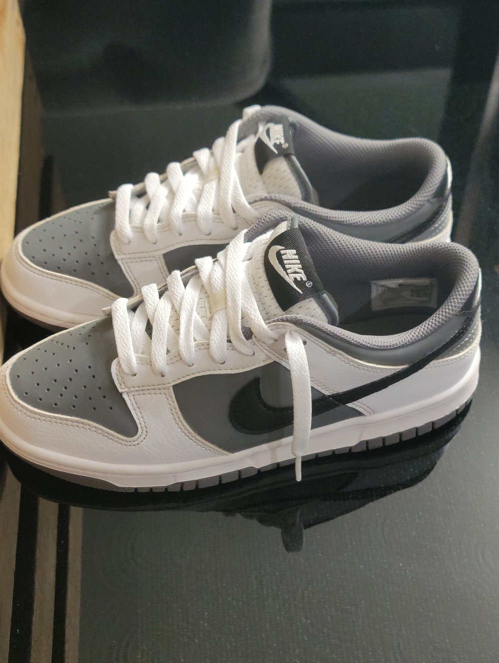 Nike Dunk Low "Light Smoke Grey" Wmns 8 Same Day Shipping - Picture 10 of 14